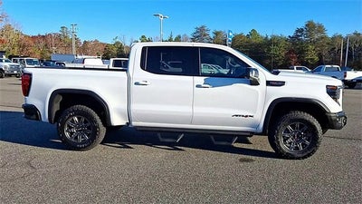 2025 GMC Sierra 1500 AT4X