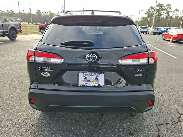 2024 Toyota Corolla Cross LE