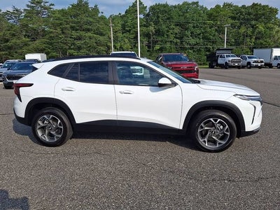 2024 Chevrolet Trax LT