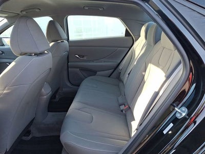 2023 Hyundai Elantra SEL