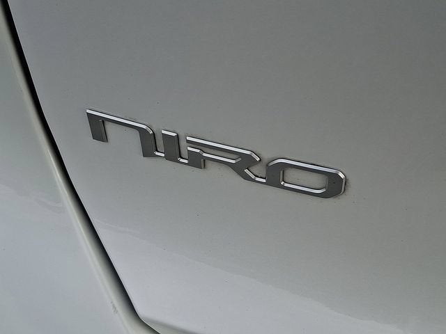 2023 Kia Niro EX