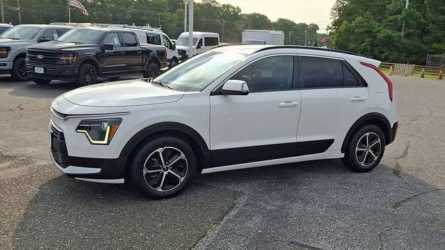 2023 Kia Niro EX
